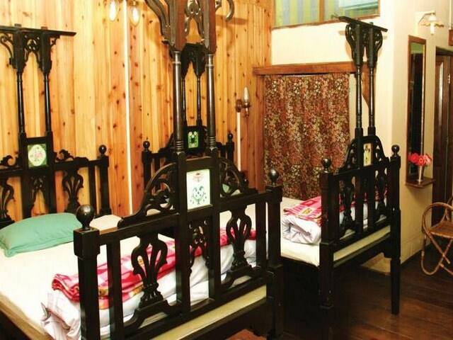 Cochrane Palace, Kurseong 5